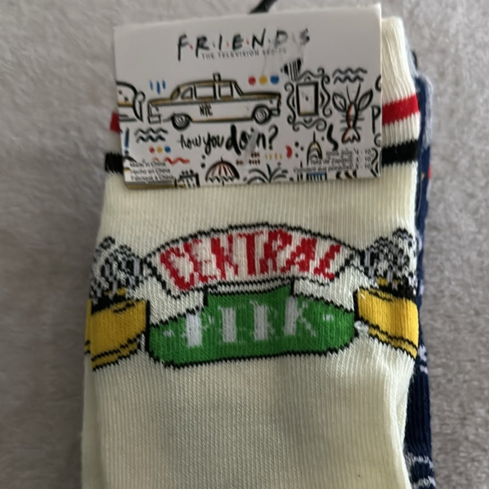 FRIENDS THEMED SOCKS